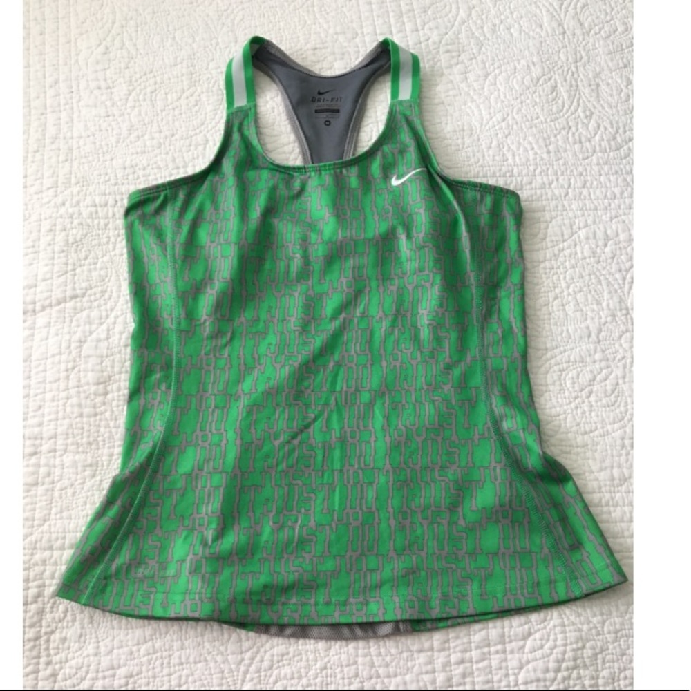 Nike workout top
